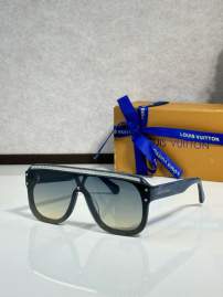 Picture of Louis Vuitton Sunglasses _SKUfw76440449fw